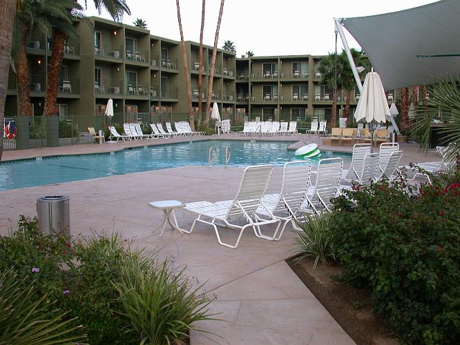 Holiday Inn - Palm Springs