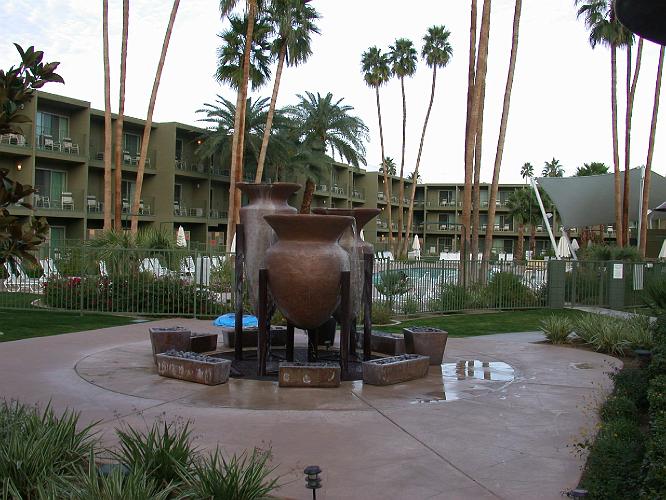 Holiday Inn - Palm Springs