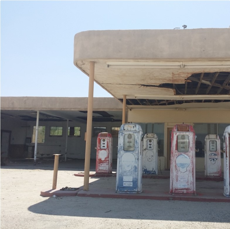 Desert Center Gas Station   Desert Center